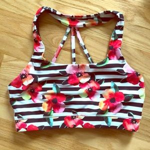 Senita Bahamas crossover sports bra